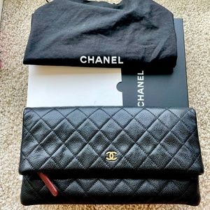 Chanel caviar clutch with ghw